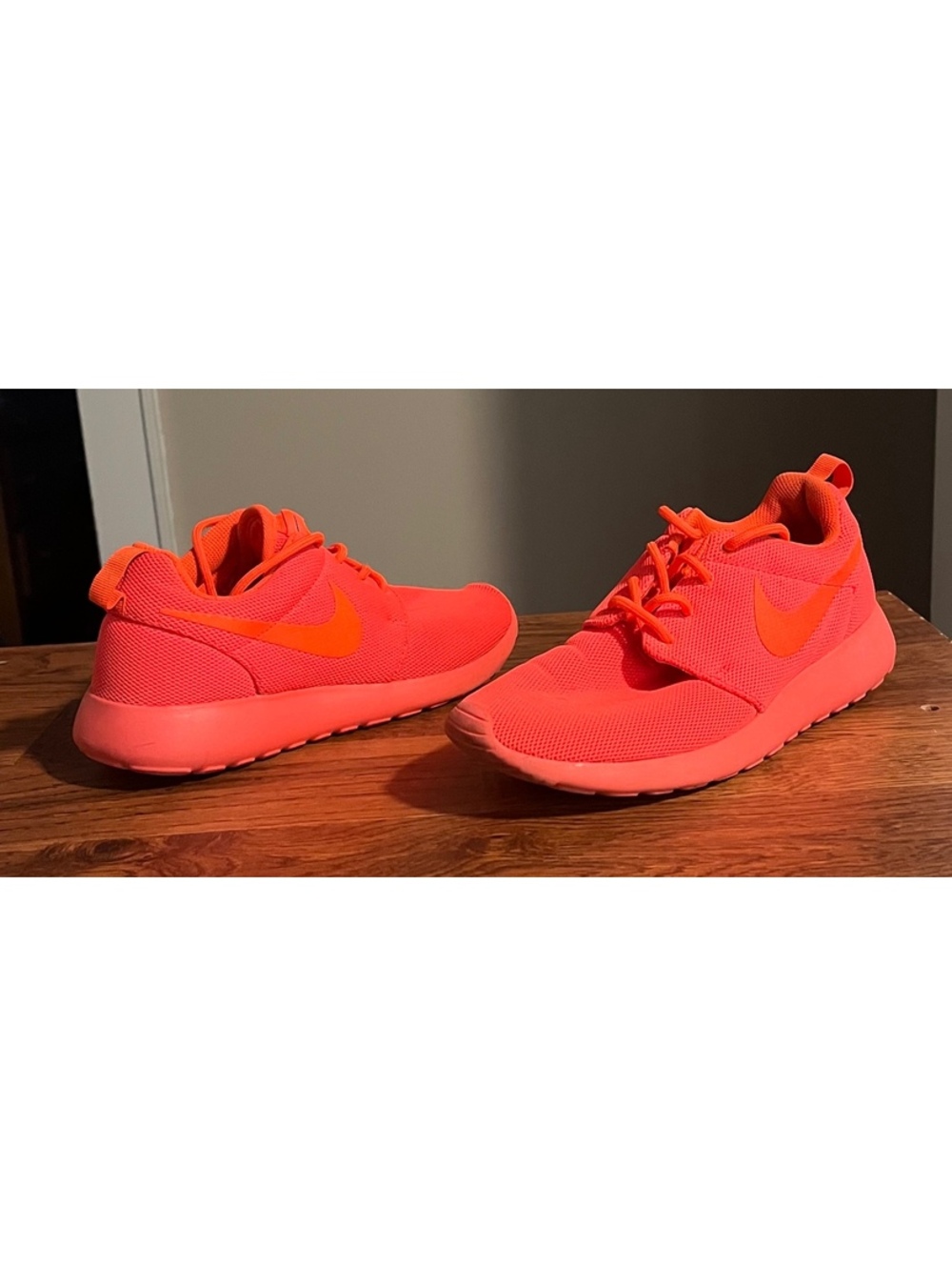 Nike Roshe One Total Crimson Running Shoes Size 7.5